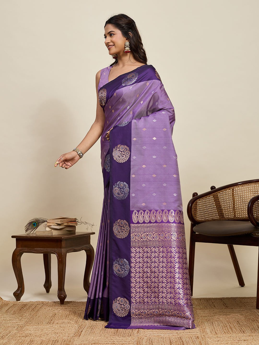 Vedant Vastram Soft Litchi Silk Banarasi Silk Jacquard Saree - Lavender