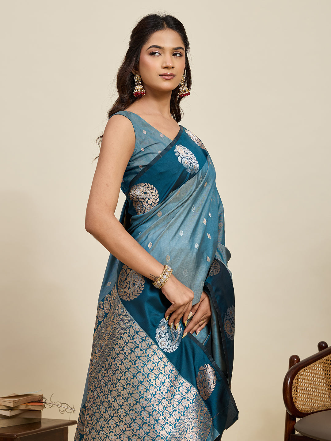 Vedant Vastram Soft Litchi Silk Banarasi Silk Jacquard Saree - Rama