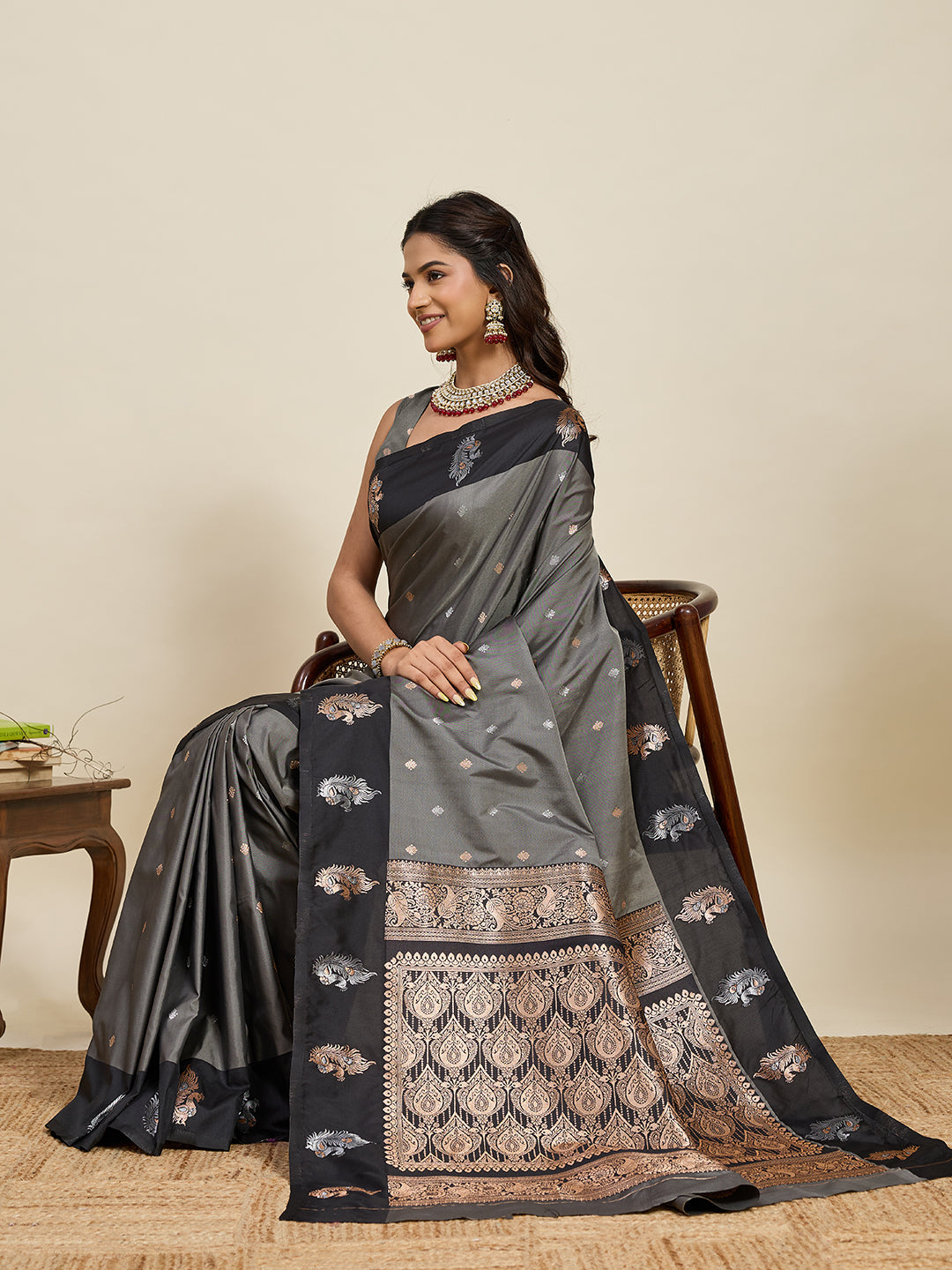 Vedant Vastram Soft Litchi Silk Banarasi Silk Jacquard Saree - Black