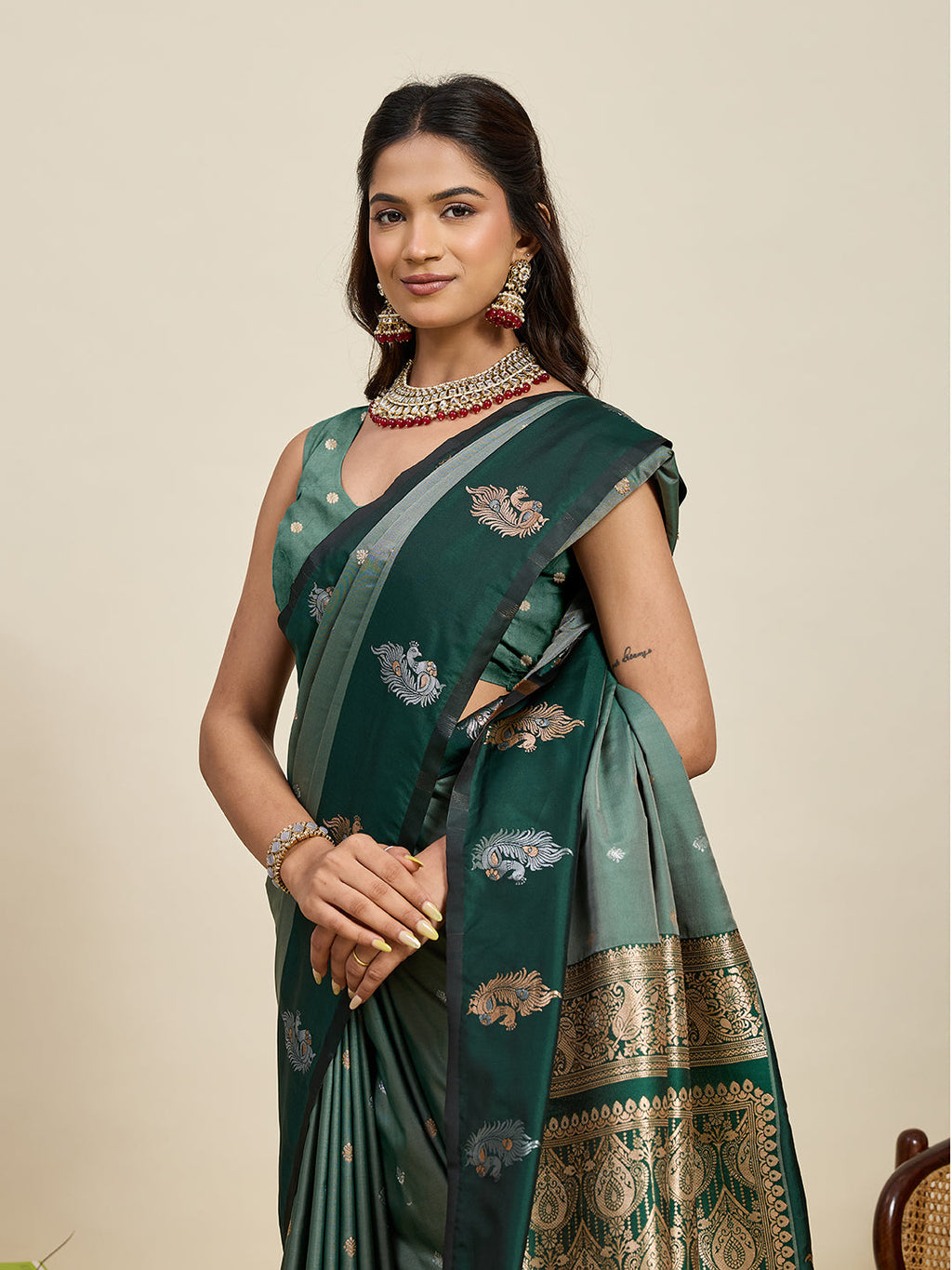 Vedant Vastram Soft Litchi Silk Banarasi Silk Jacquard Saree - Green
