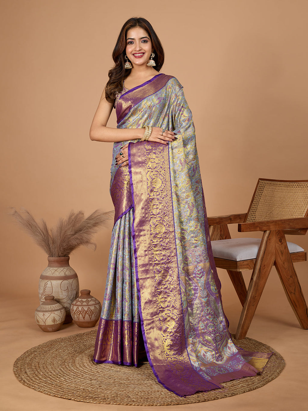 Vedant Vastram Soft Litchi Silk Kanjeevaram Silk Jacquard Saree - Lavender