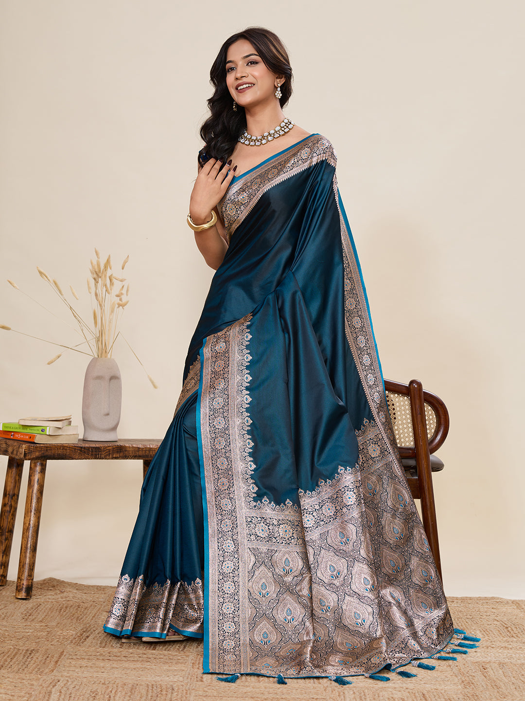 Vedant Vastram Soft Litchi Silk Banarasi Silk Jacquard Saree - Rama