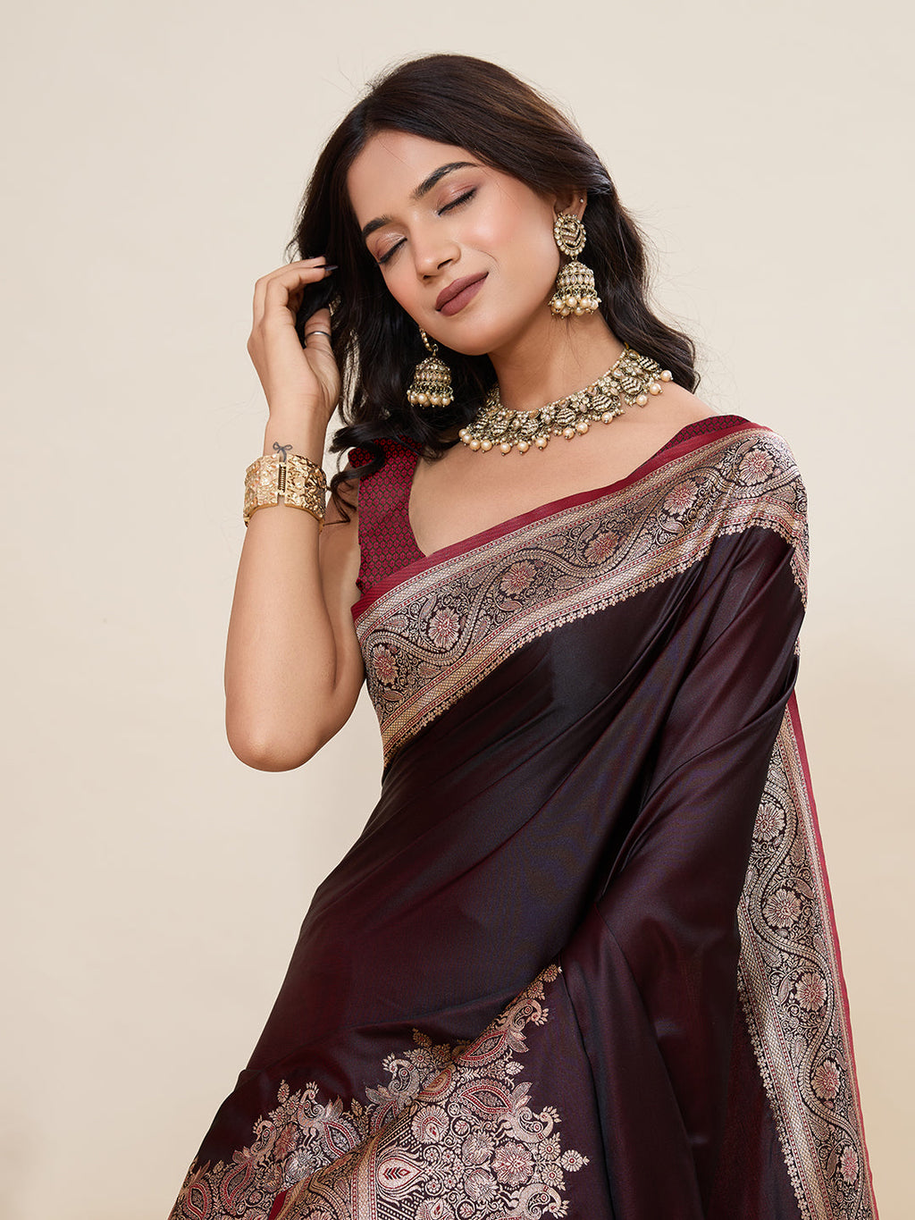 Vedant Vastram Soft Litchi Silk Banarasi Silk Jacquard Saree - Maroon