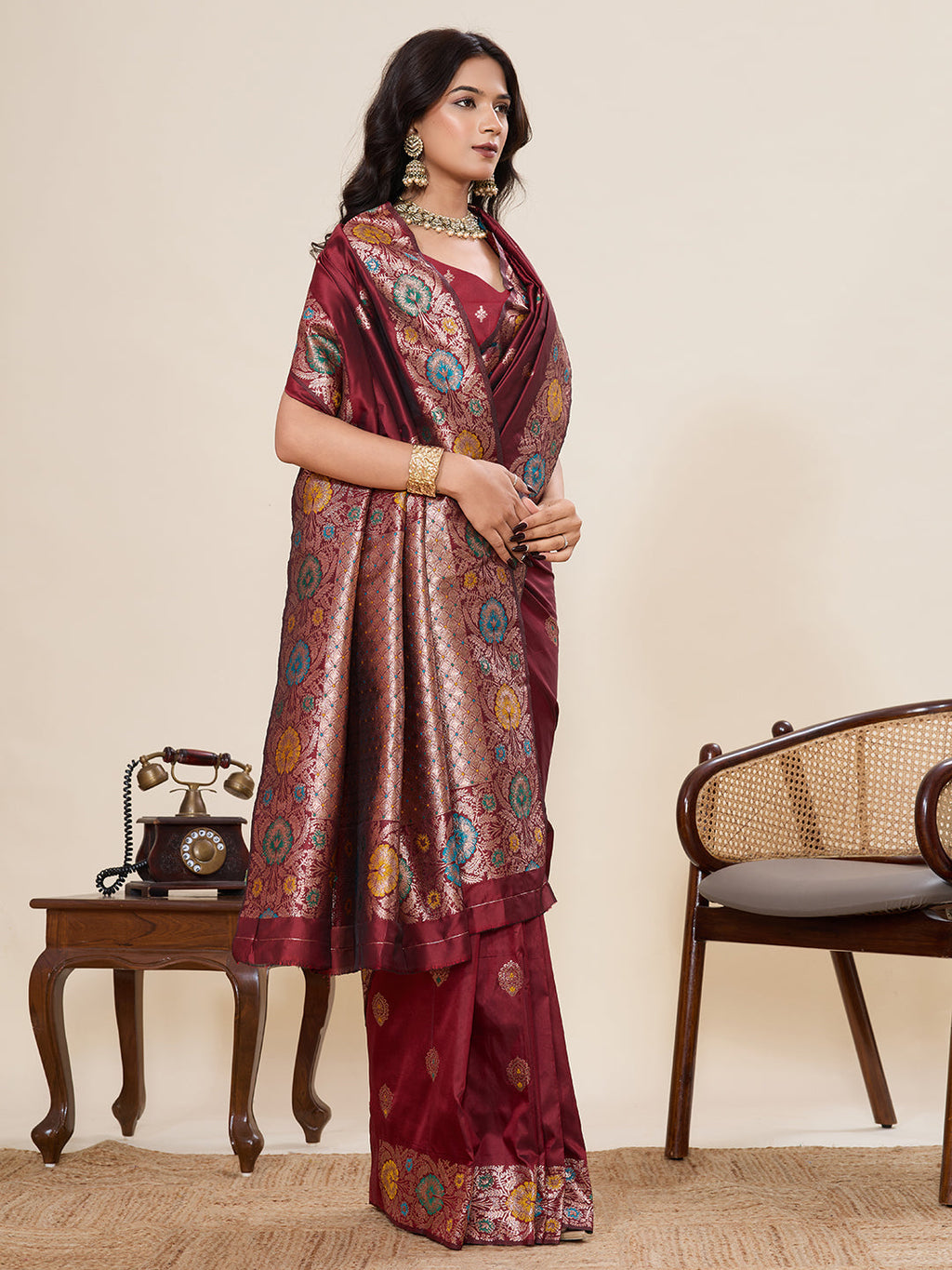 Vedant Vastram Soft Litchi Silk Banarasi Silk Jacquard Saree - Maroon