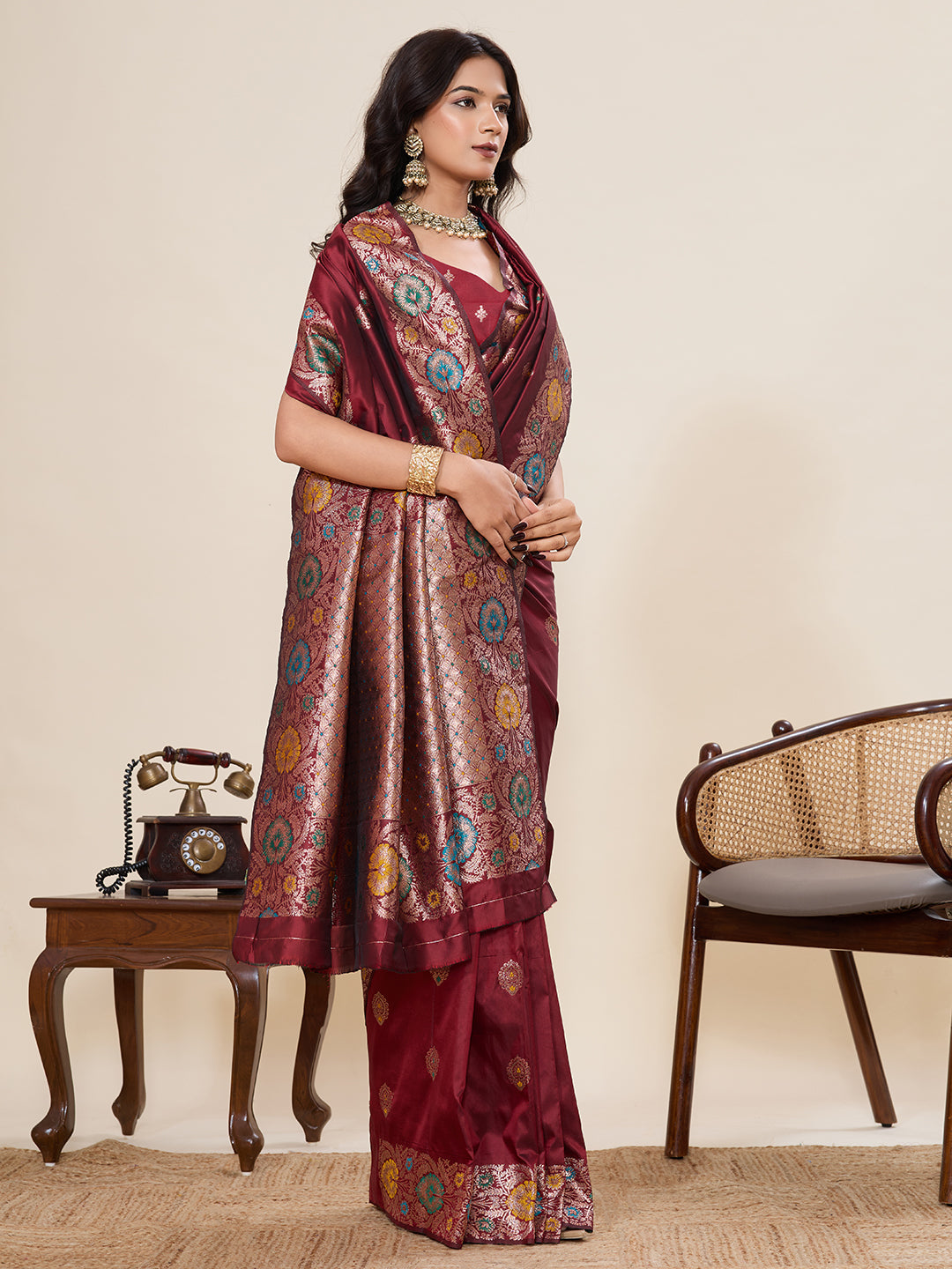 Vedant Vastram Soft Litchi Silk Banarasi Silk Jacquard Saree - Maroon