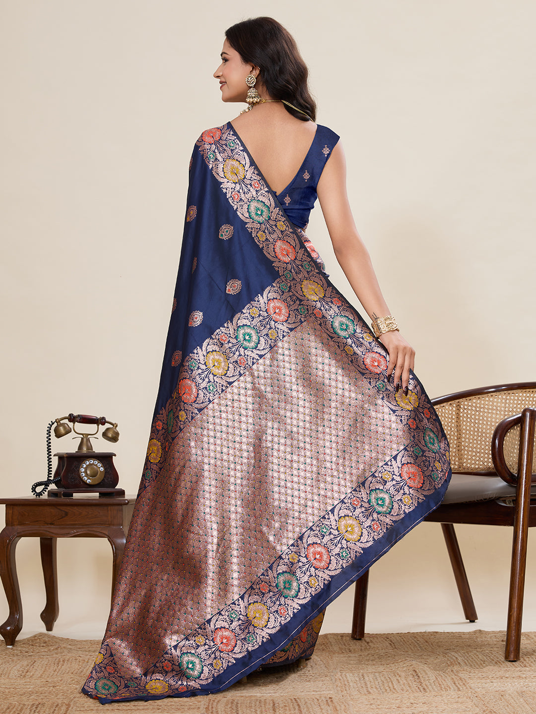 Vedant Vastram Soft Litchi Silk Banarasi Silk Jacquard Saree - Navy Blue - Distacart
