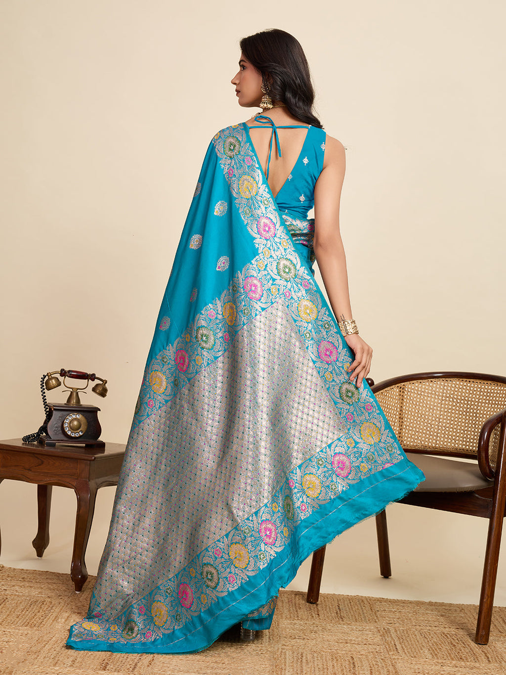 Vedant Vastram Soft Litchi Silk Banarasi Silk Jacquard Saree - Rama - Distacart