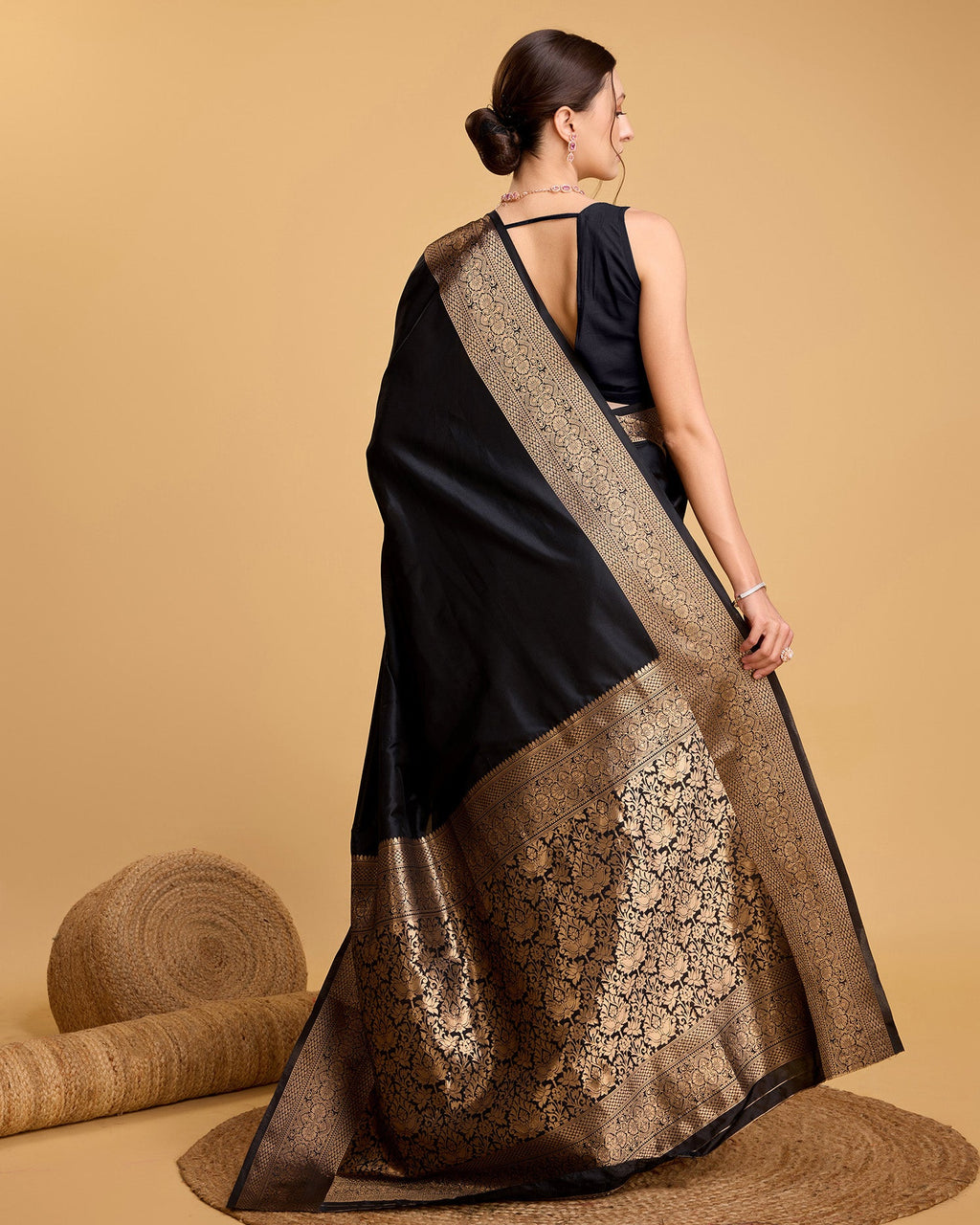 Vedant Vastram Soft Litchi Silk Banarasi Silk Saree - Black - Distacart