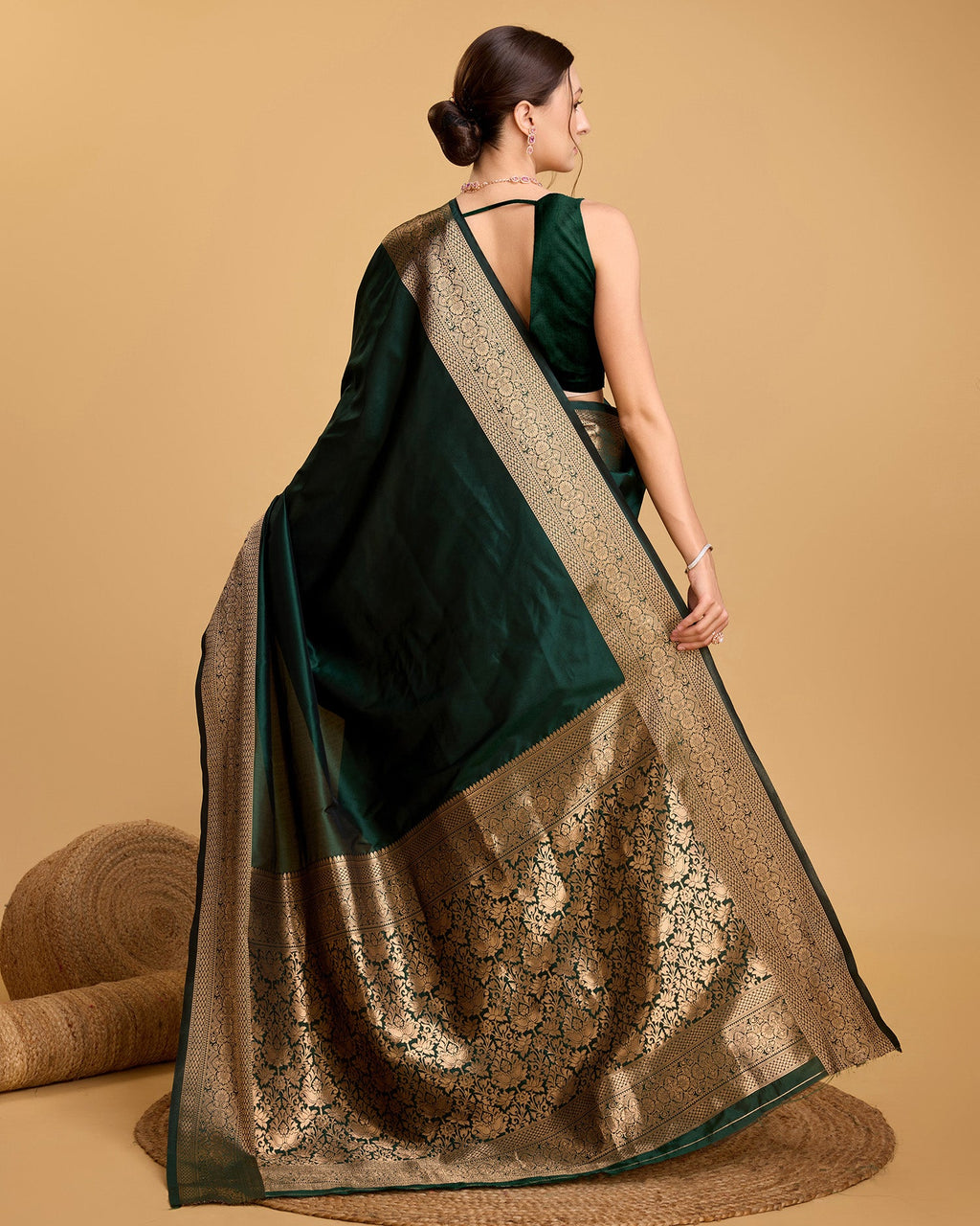 Vedant Vastram Soft Litchi Silk Banarasi Silk Saree - Green - Distacart