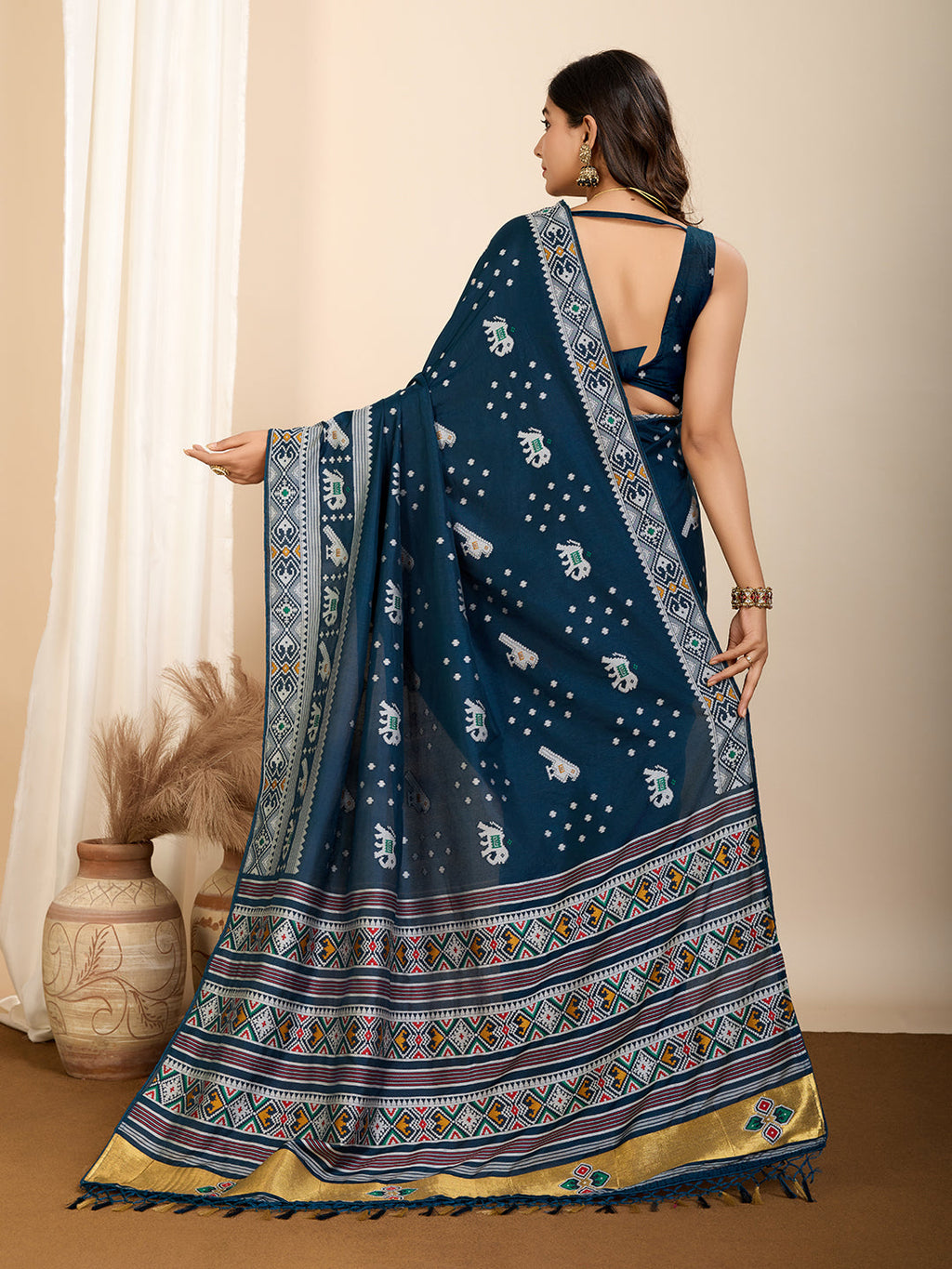 Vedant Vastram Maslin Dola Silk Kanjeevaram Silk Saree - Morpich