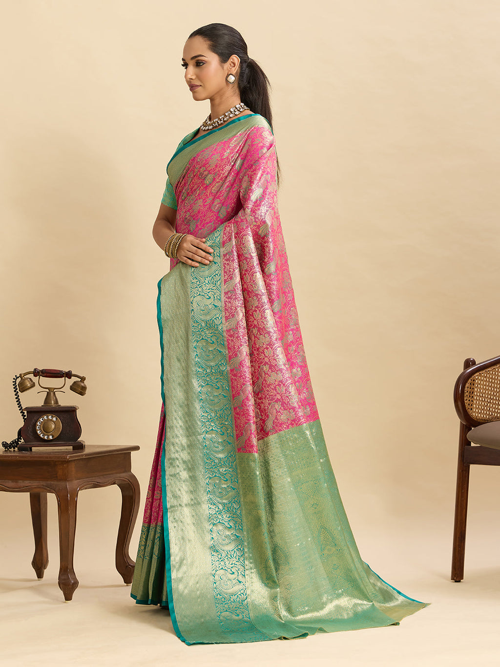 Vedant Vastram Soft Litchi Silk Kanjeevaram Silk Jacquard Saree - Peach - Distacart