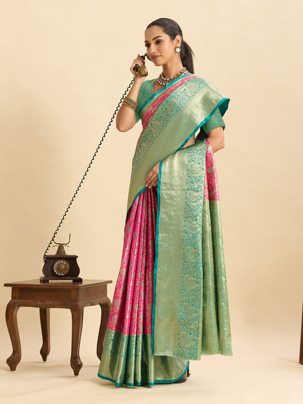 Vedant Vastram Soft Litchi Silk Kanjeevaram Silk Jacquard Saree - Peach - Distacart