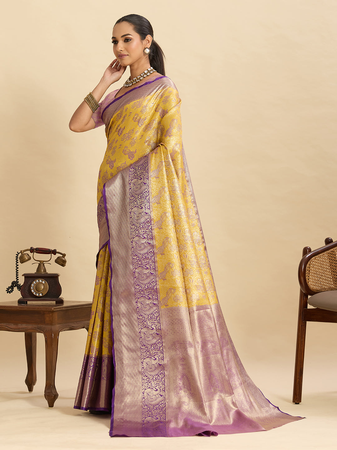 Vedant Vastram Soft Litchi Silk Kanjeevaram Silk Jacquard Saree - Yellow - Distacart