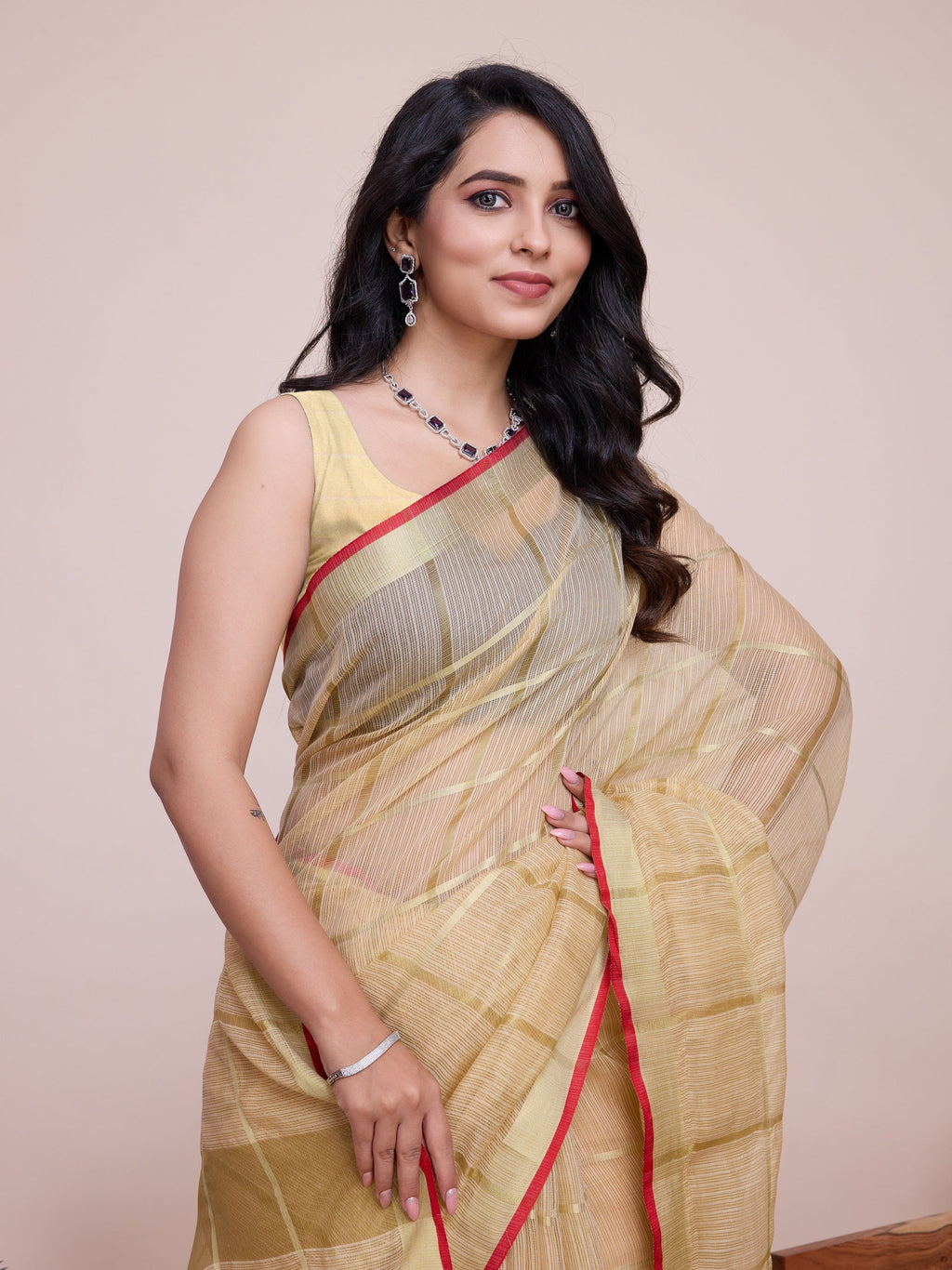 Vedant Vastram Cotton Silk Jacquard Fancy Saree - Cream