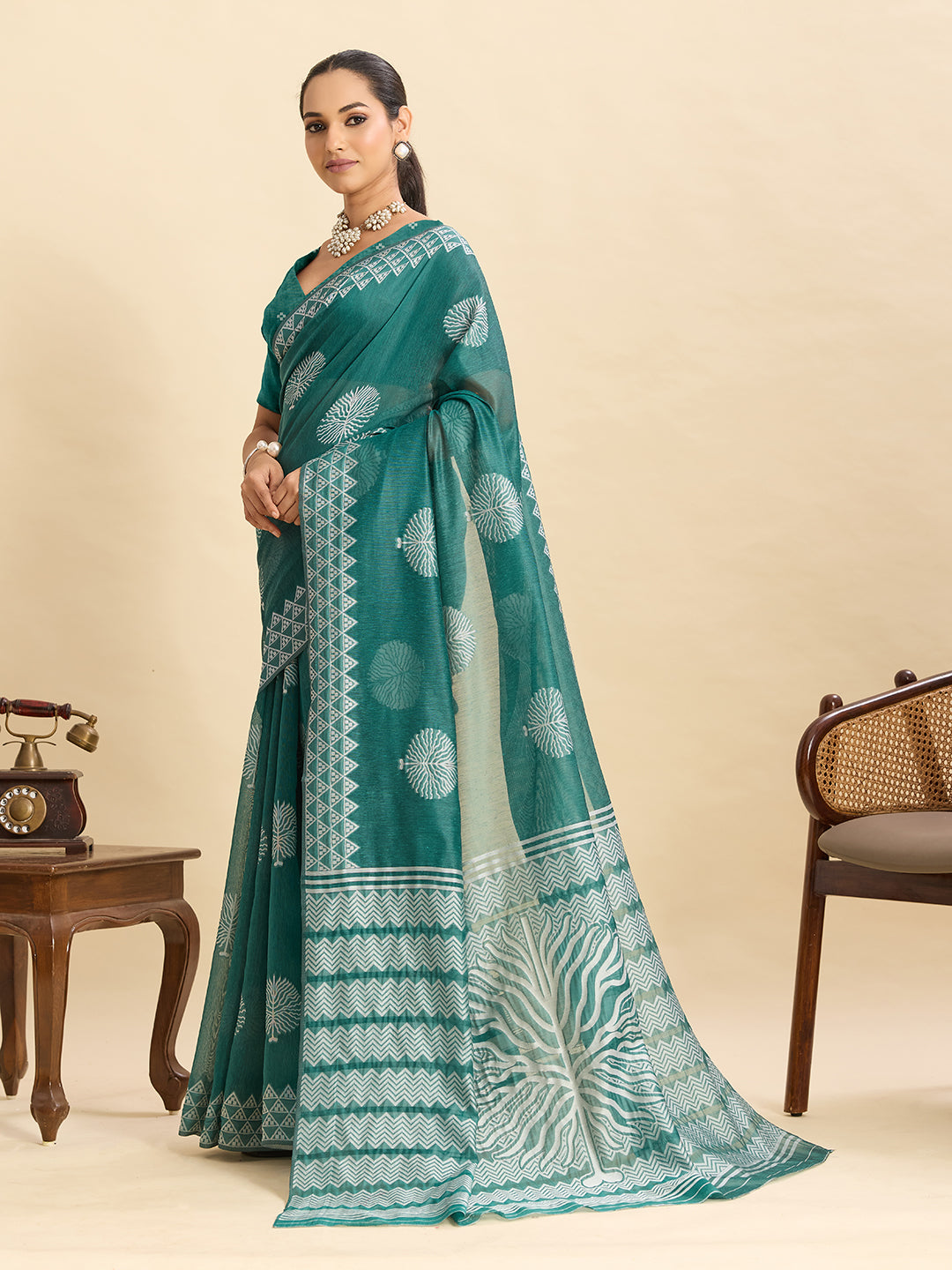 Vedant Vastram Art Silk Fancy Jacquard Saree - Green - Distacart