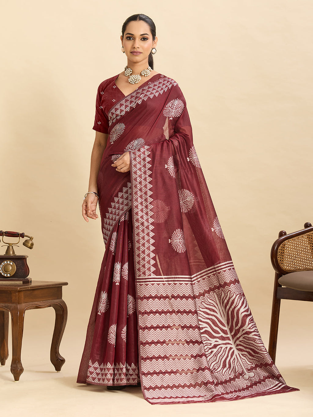 Vedant Vastram Art Silk Fancy Jacquard Saree - Maroon - Distacart