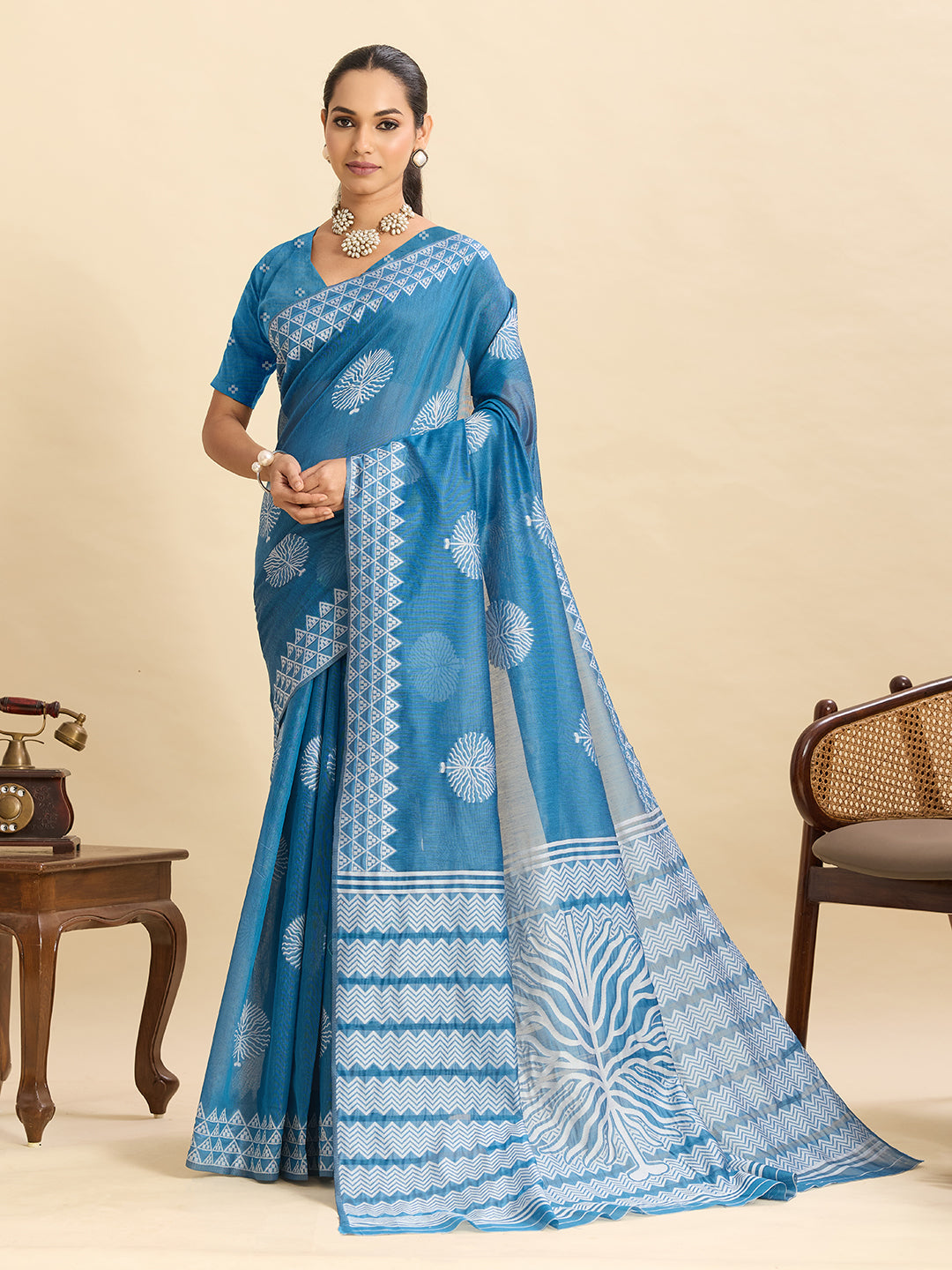 Vedant Vastram Art Silk Fancy Jacquard Saree - Rama - Distacart