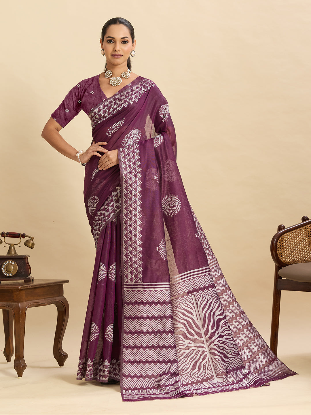 Vedant Vastram Art Silk Fancy Jacquard Saree - Wine - Distacart