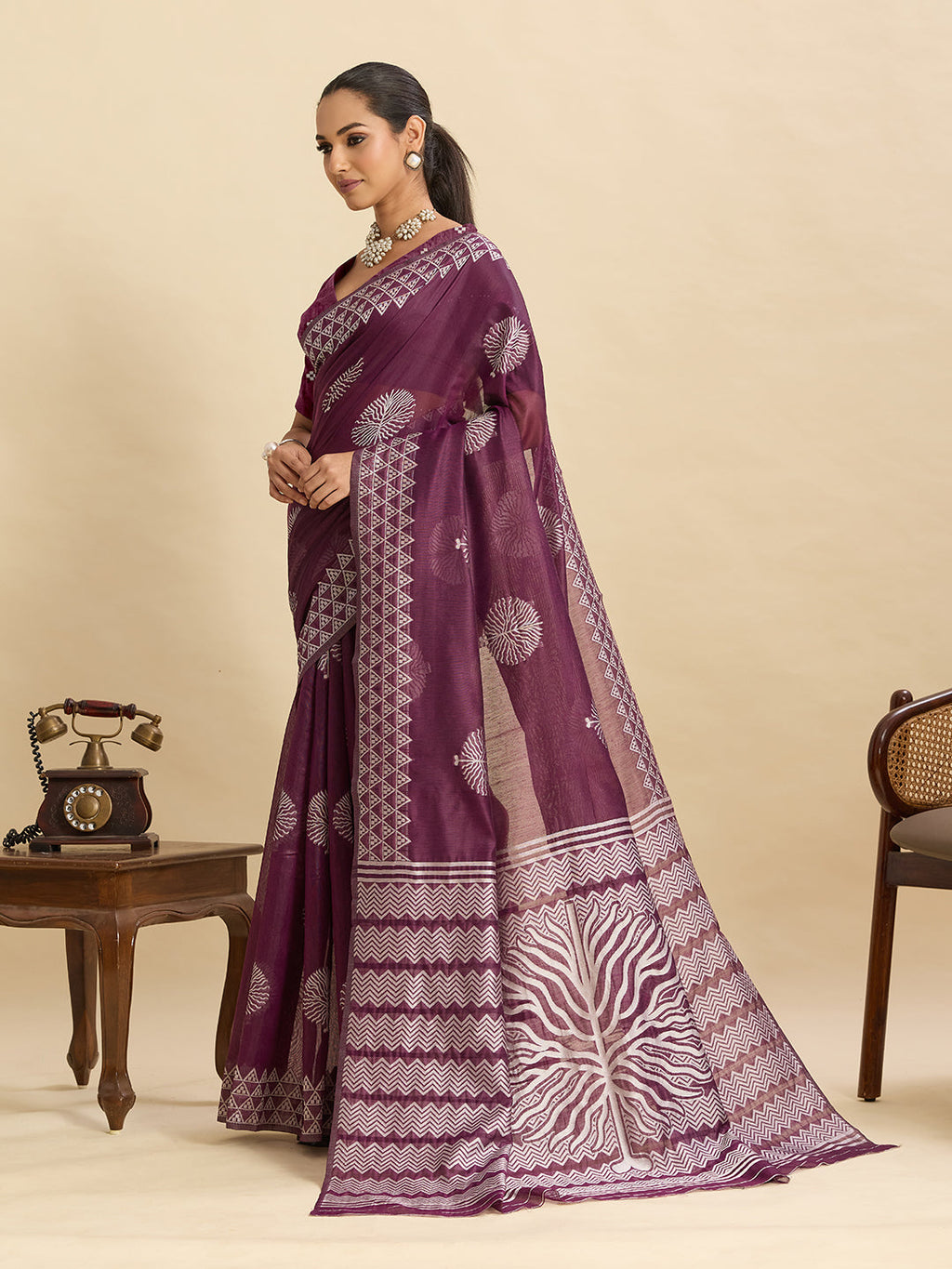 Vedant Vastram Art Silk Fancy Jacquard Saree - Wine - Distacart