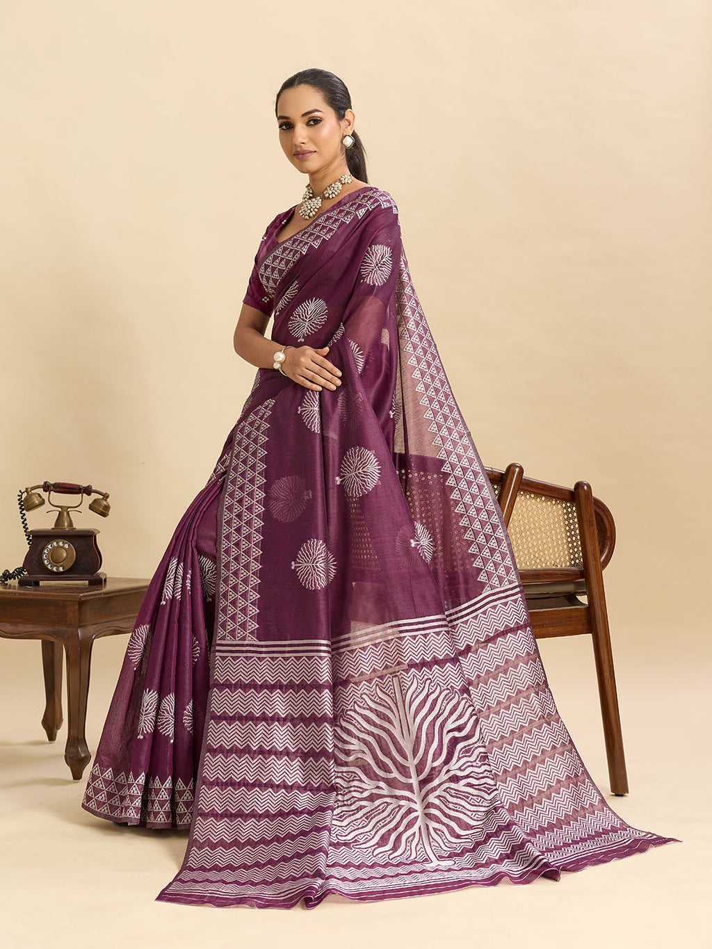 Vedant Vastram Art Silk Fancy Jacquard Saree - Wine - Distacart