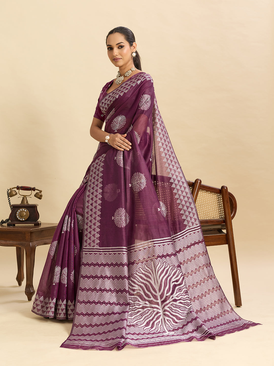 Vedant Vastram Art Silk Fancy Jacquard Saree - Wine - Distacart