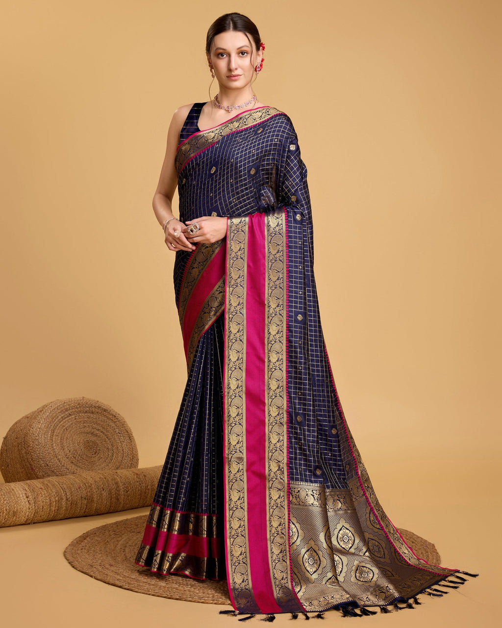 Vedant Vastram Soft Litchi Silk Banarasi Silk Saree - Navy