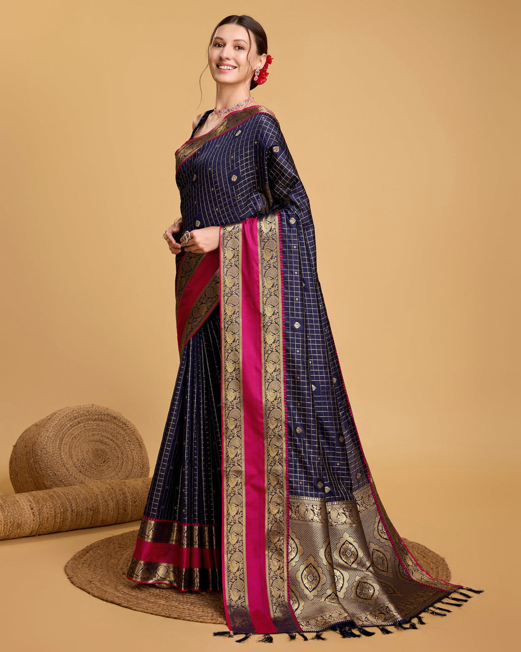 Vedant Vastram Soft Litchi Silk Banarasi Silk Saree - Navy
