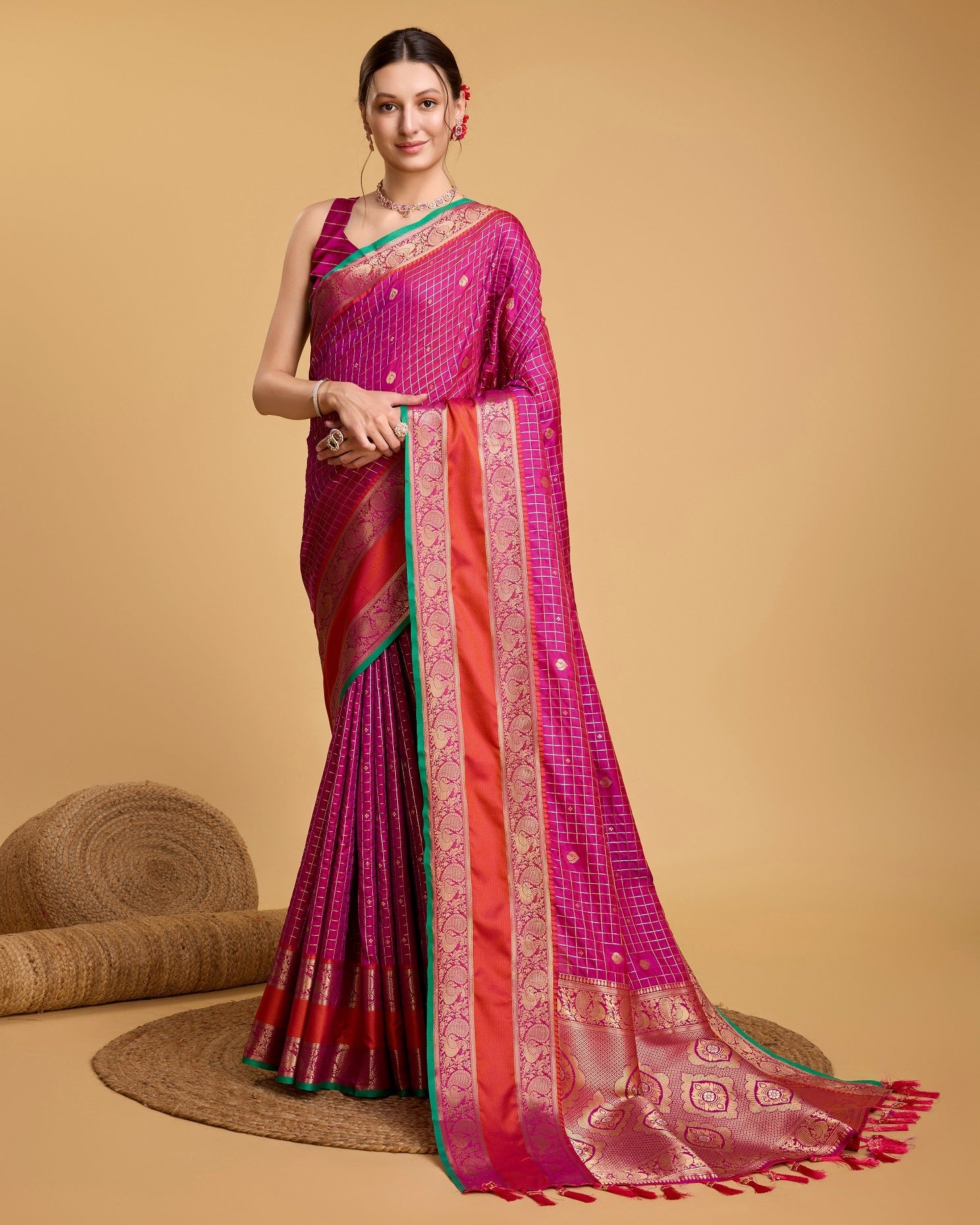 Vedant Vastram Soft Litchi Silk Banarasi Silk Saree - Rani