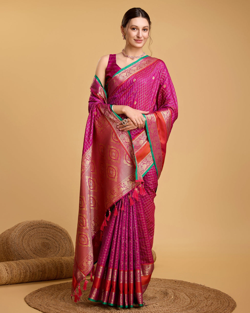 Vedant Vastram Soft Litchi Silk Banarasi Silk Saree - Rani