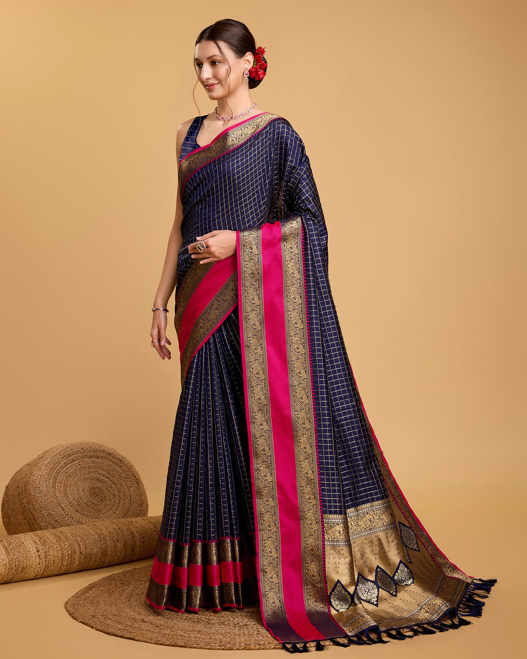 Vedant Vastram Soft Litchi Silk Banarasi Silk Saree - Navy