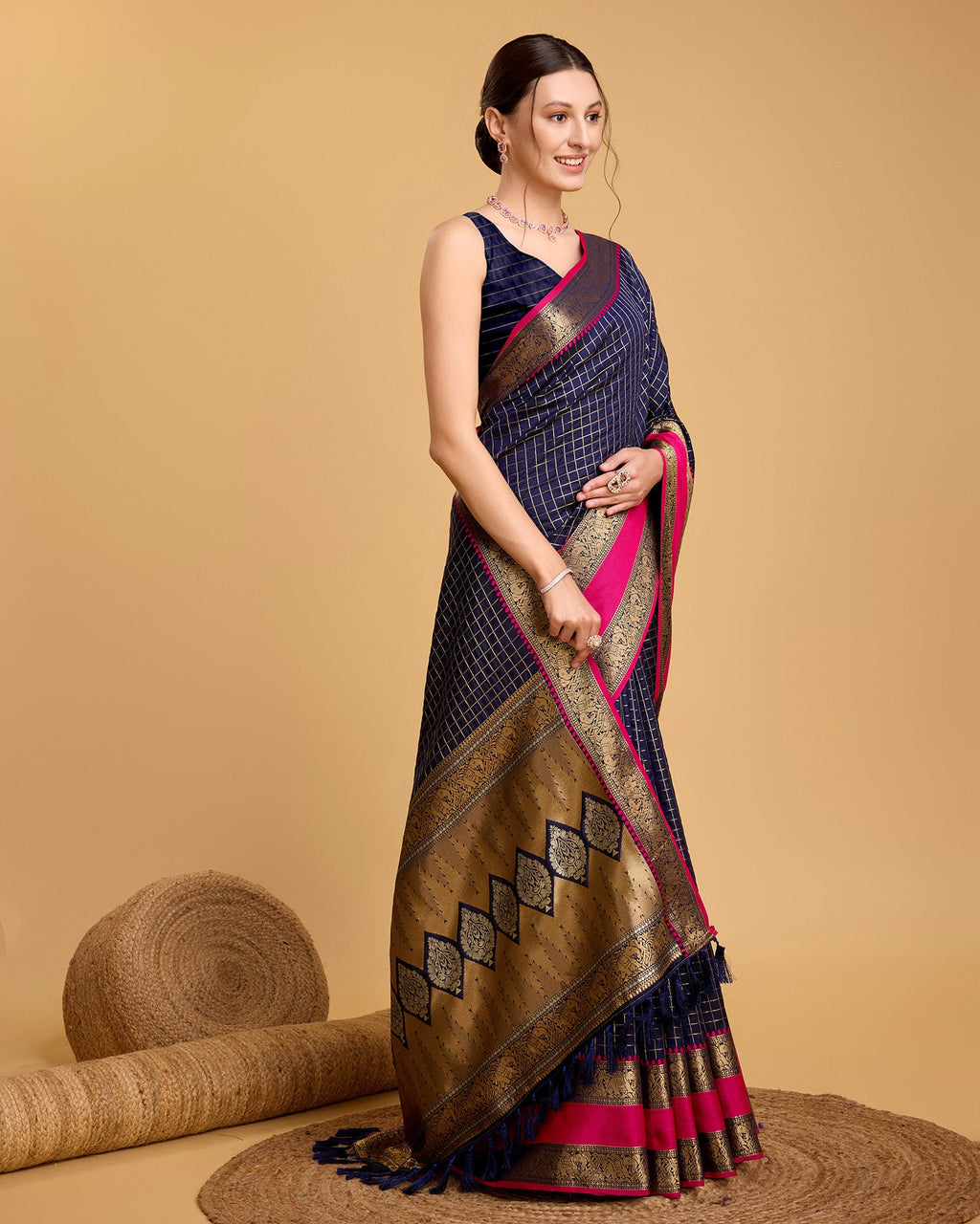 Vedant Vastram Soft Litchi Silk Banarasi Silk Saree - Navy