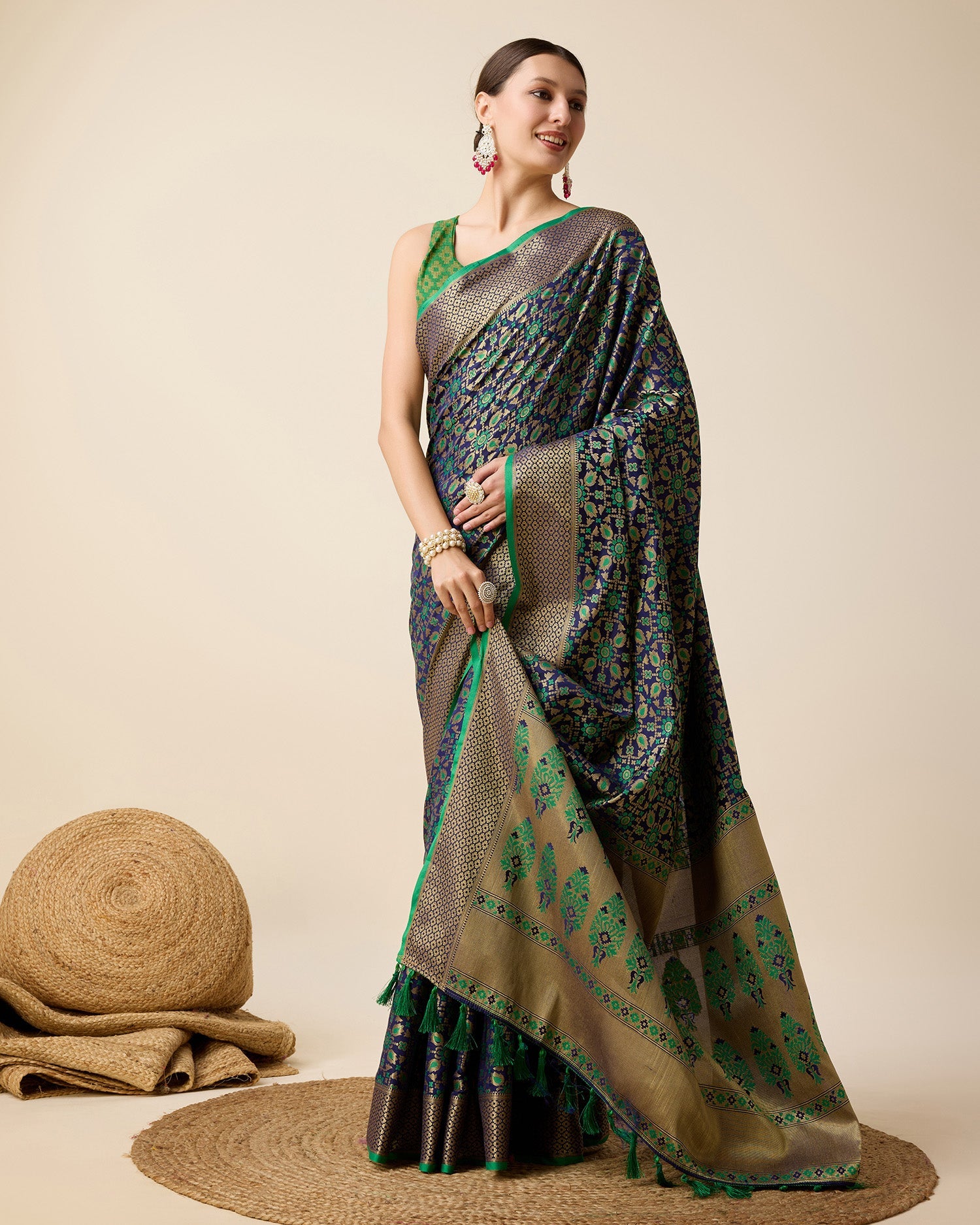 Vedant Vastram Soft Litchi Silk Kanjeevaram Silk Saree - Green - Distacart