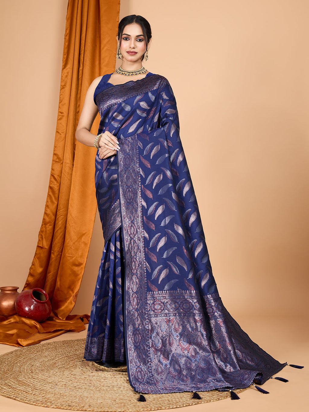 Vedant Vastram Soft Litchi Silk Banarasi Silk Jacquard Saree - Navy Blue - Distacart