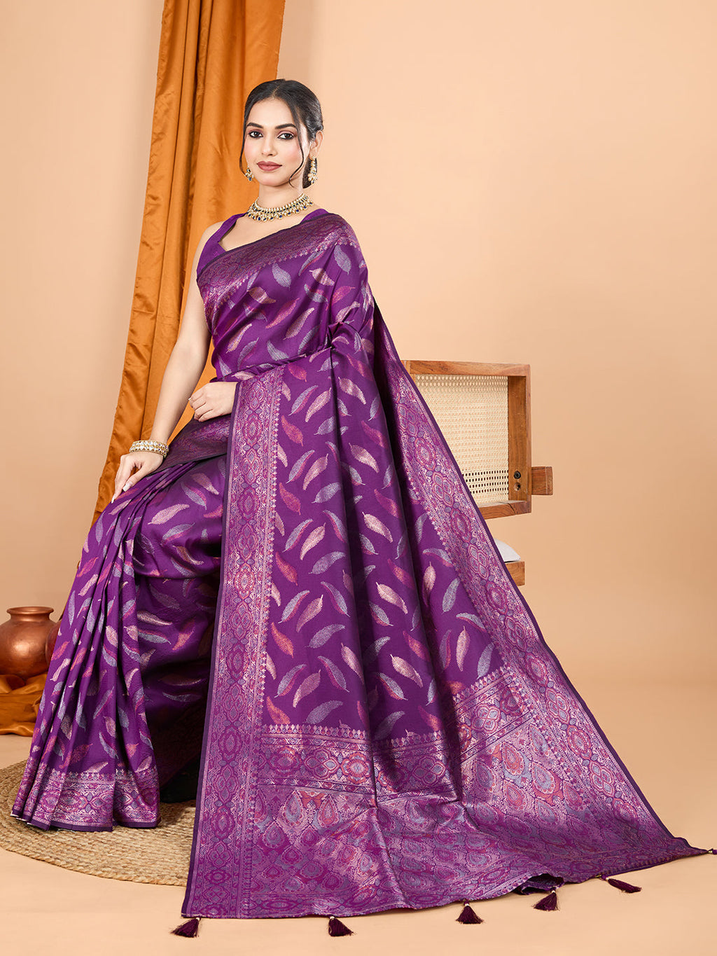 Vedant Vastram Soft Litchi Silk Banarasi Silk Jacquard Saree - Wine - Distacart