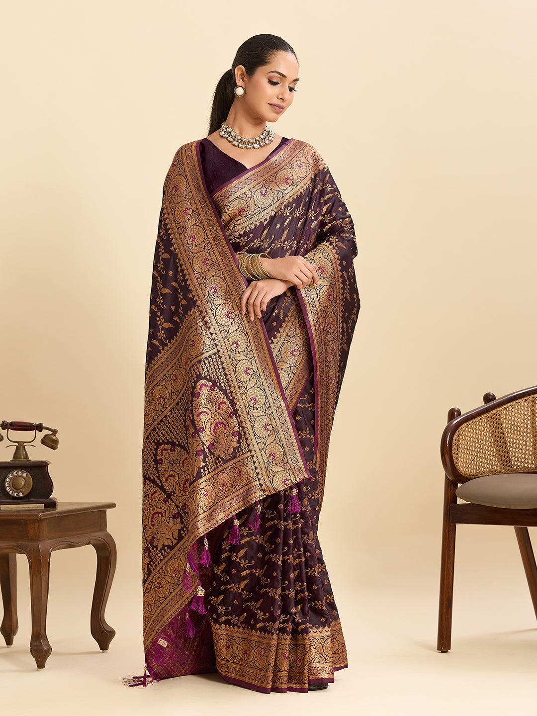 Vedant Vastram Soft Litchi Silk Banarasi Silk Jacquard Saree - Wine - Distacart