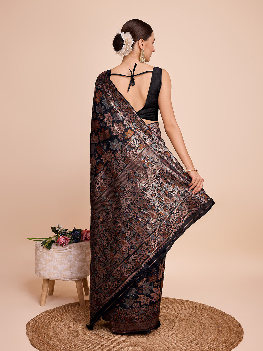Vedant Vastram Soft Litchi Silk Banarasi Silk Saree - Black - Distacart