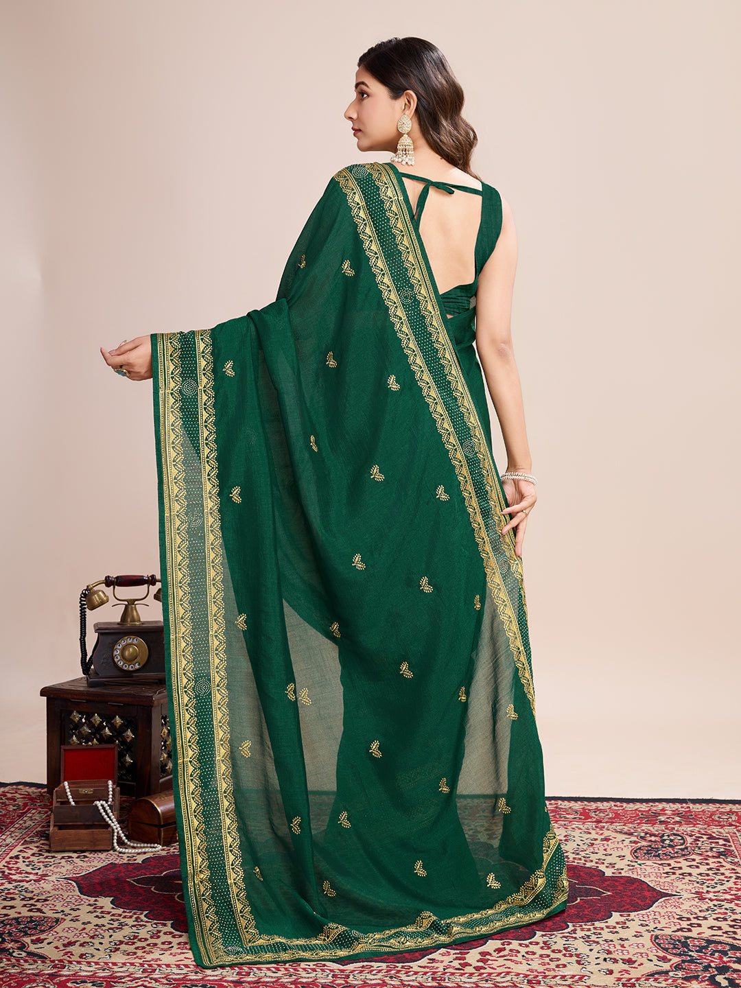 Vedant Vastram Vichitra Silk Embroidered Work Saree - Green