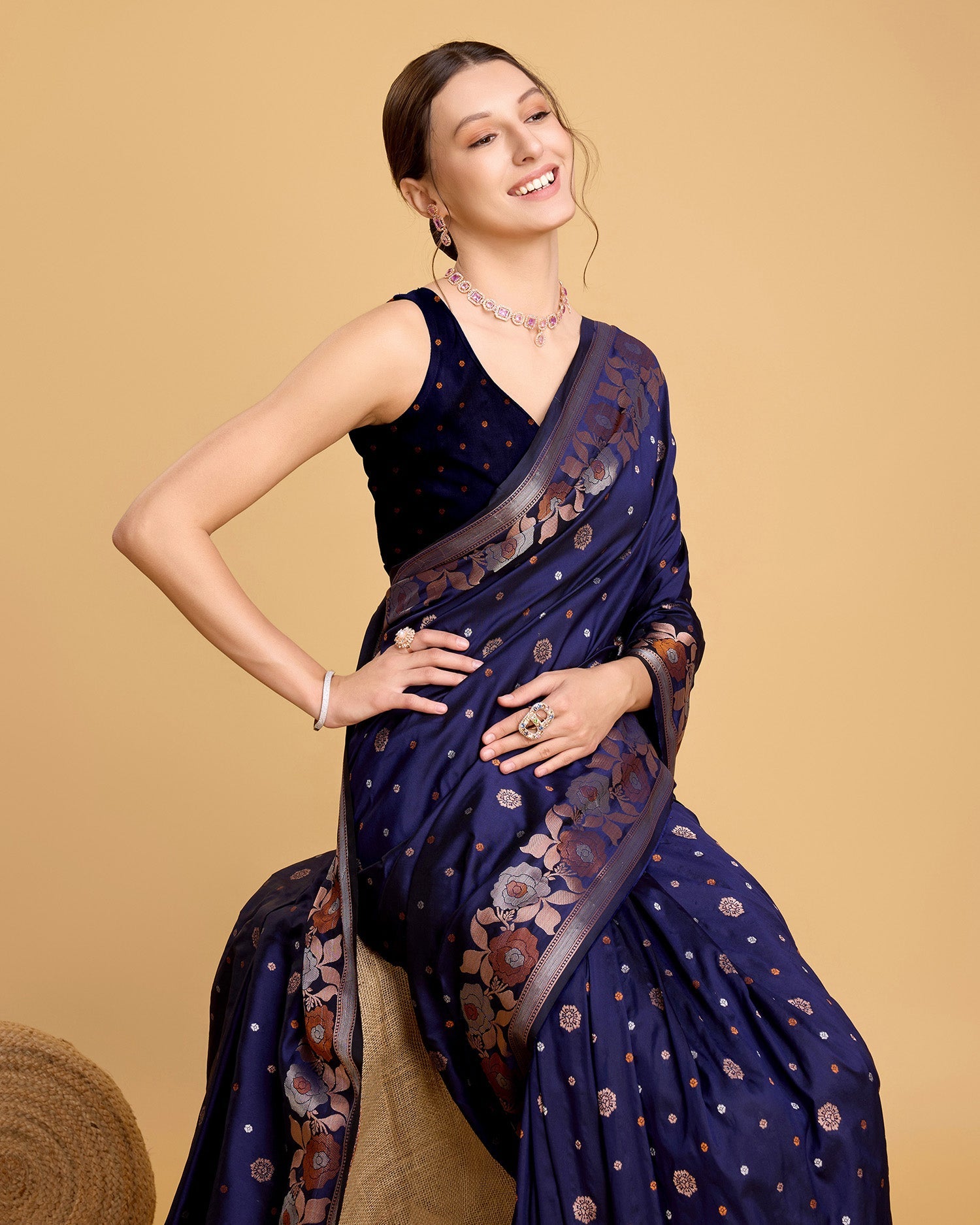Vedant Vastram Soft Litchi Silk Banarasi Silk Saree - Navy - Distacart