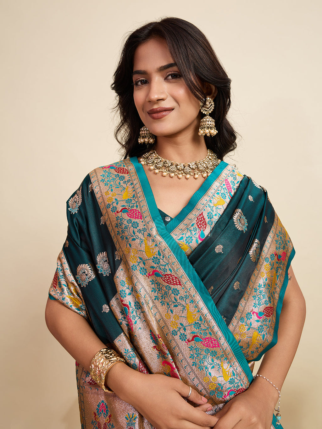 Vedant Vastram Soft Litchi Silk Paithani Jacquard Saree - Rama