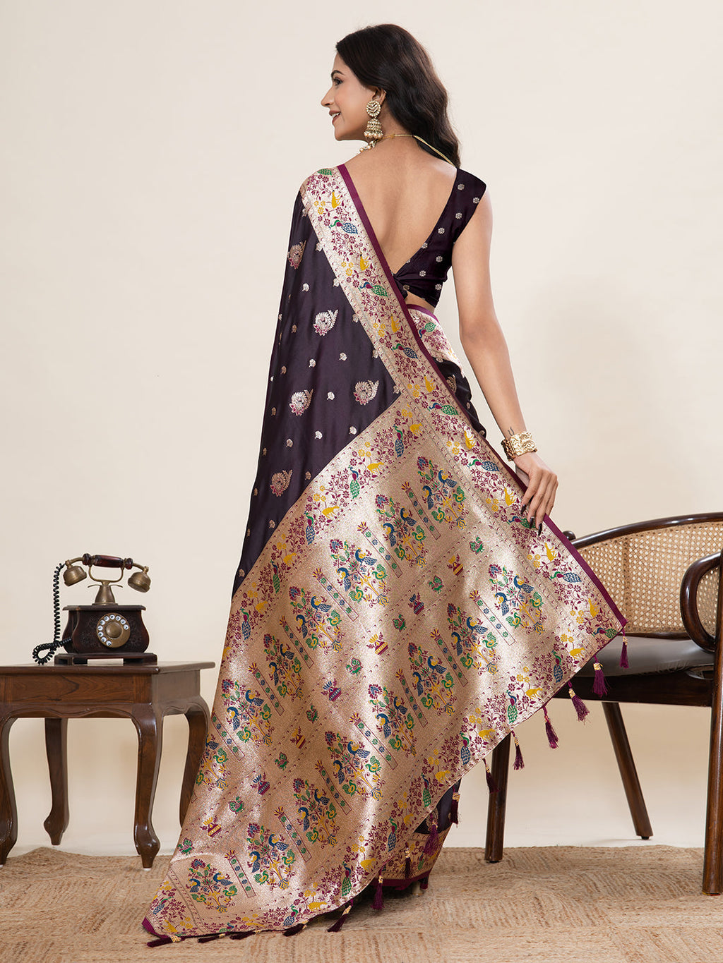 Vedant Vastram Soft Litchi Silk Paithani Jacquard Saree - Wine