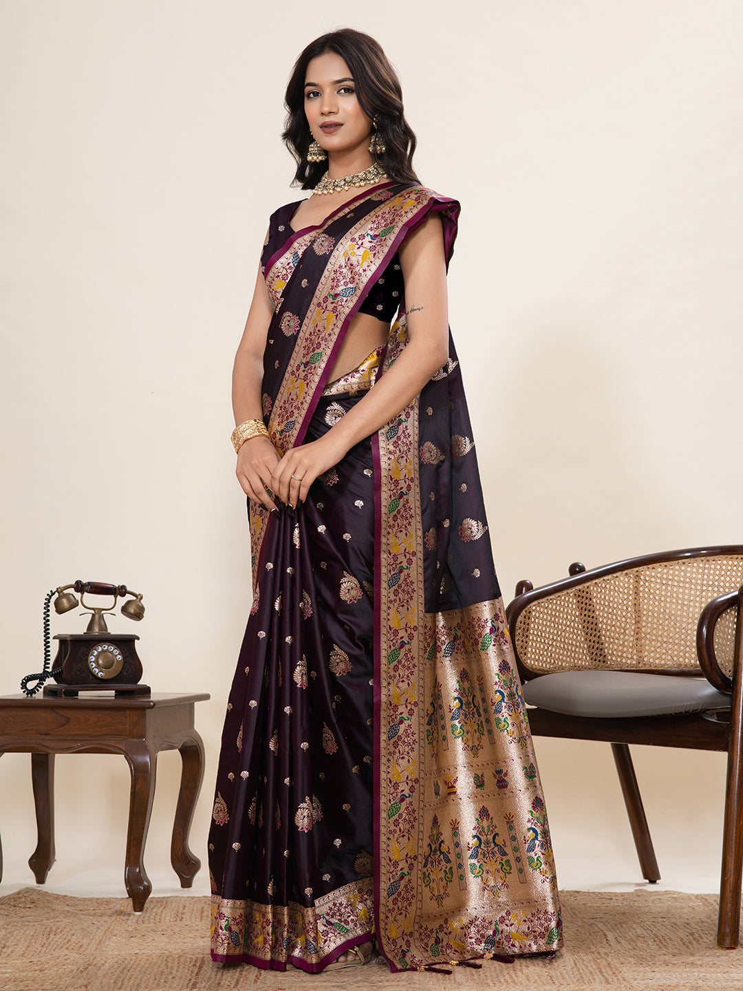 Vedant Vastram Soft Litchi Silk Paithani Jacquard Saree - Wine