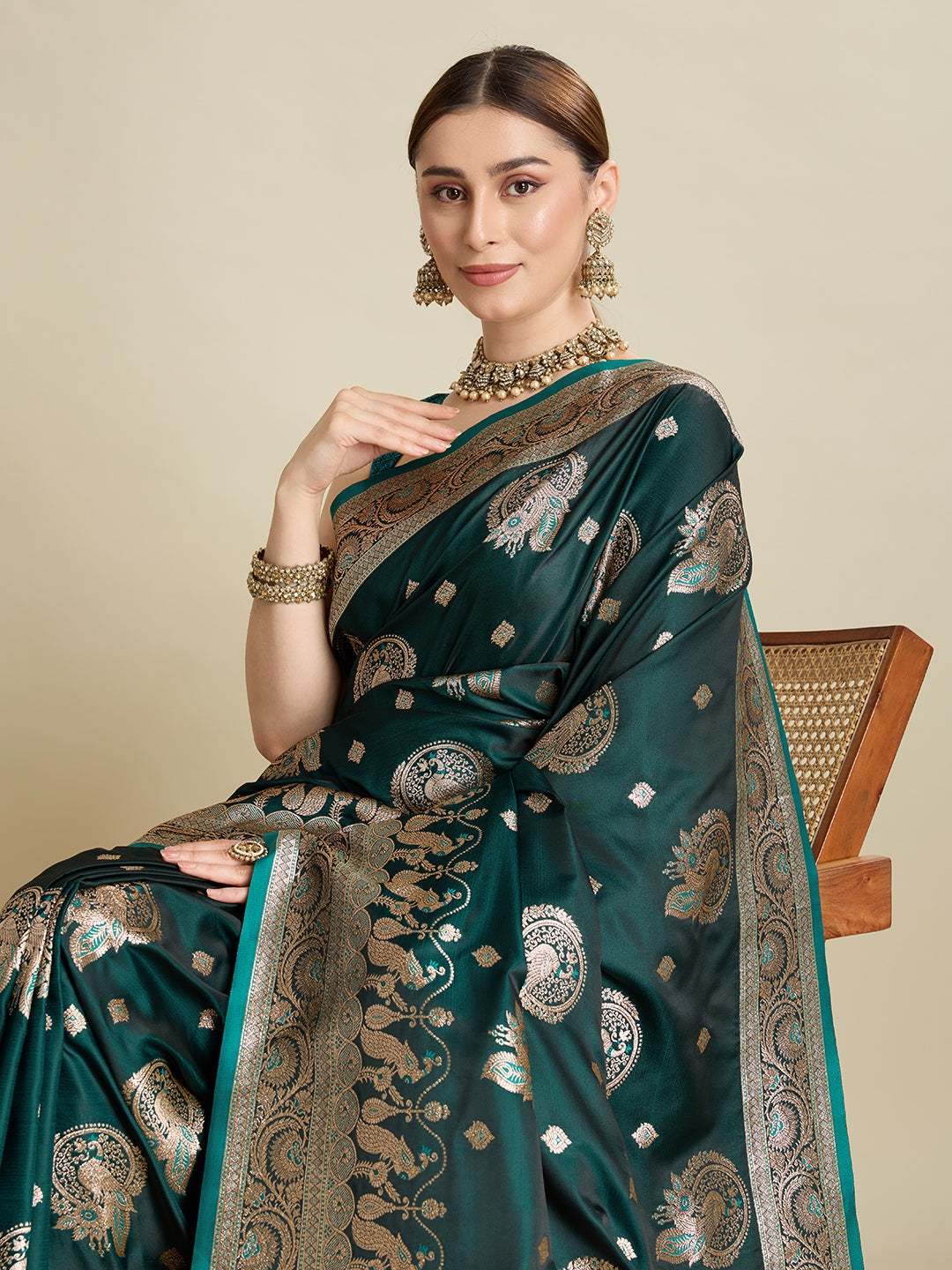 Vedant Vastram Soft Litchi SIlk Banarasi Silk Jacquard Saree - Green