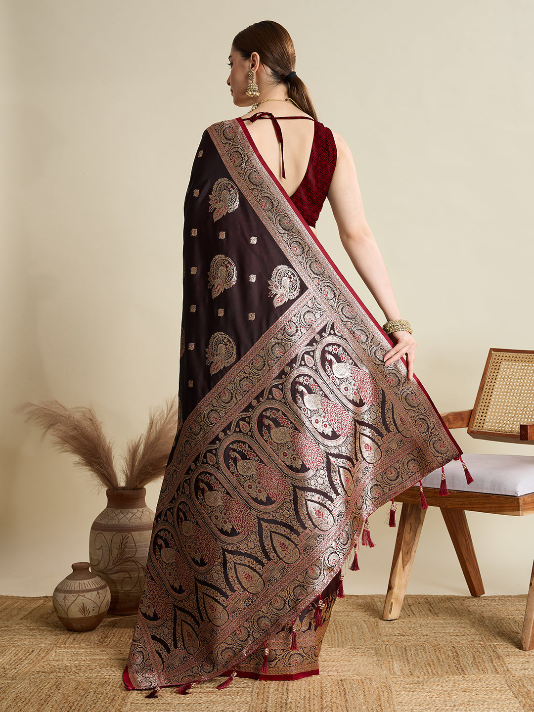 Vedant Vastram Soft Litchi SIlk Banarasi Silk Jacquard Saree - Maroon