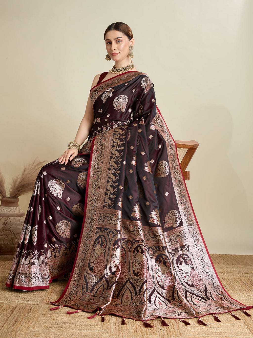 Vedant Vastram Soft Litchi SIlk Banarasi Silk Jacquard Saree - Maroon