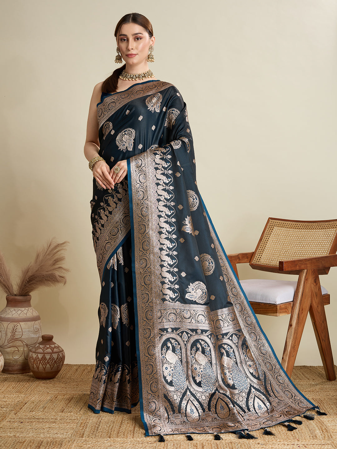 Vedant Vastram Soft Litchi SIlk Banarasi Silk Jacquard Saree - Navy Blue