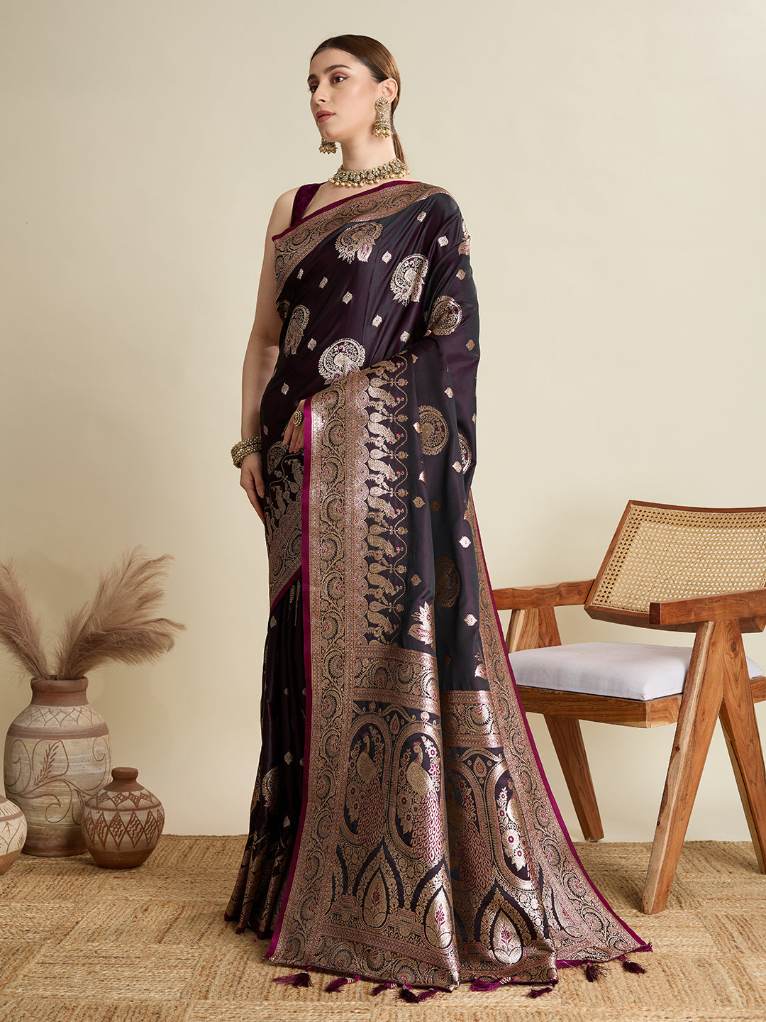 Vedant Vastram Soft Litchi SIlk Banarasi Silk Jacquard Saree - Wine