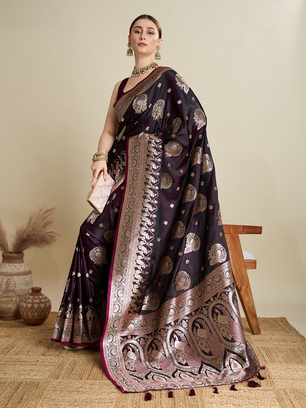 Vedant Vastram Soft Litchi SIlk Banarasi Silk Jacquard Saree - Wine