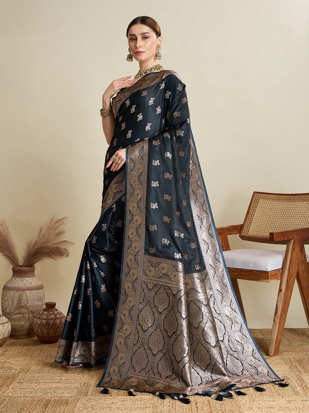 Vedant Vastram Soft Litchi SIlk Banarasi Silk Jacquard Saree - Navy Blue
