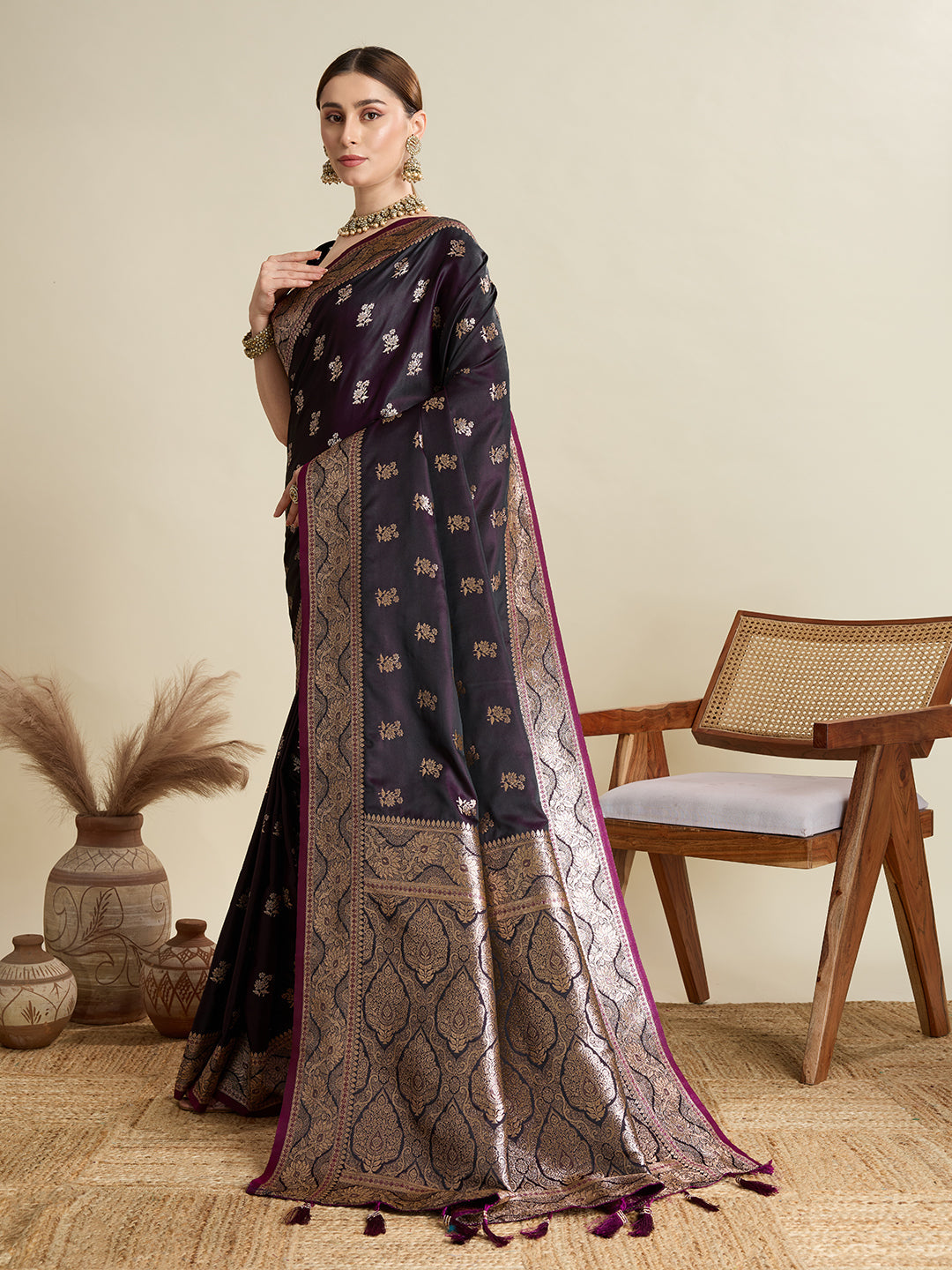 Vedant Vastram Soft Litchi SIlk Banarasi Silk Jacquard Saree - Wine