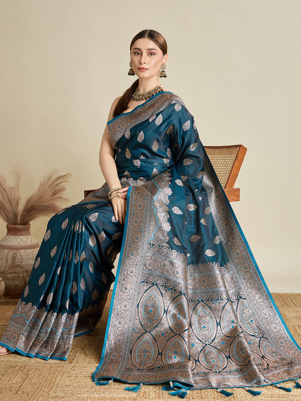 Vedant Vastram Soft Litchi SIlk Banarasi Silk Jacquard Saree - Firozi